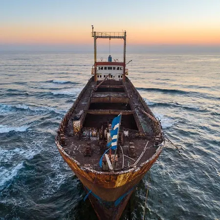 Thalassa Lachi
